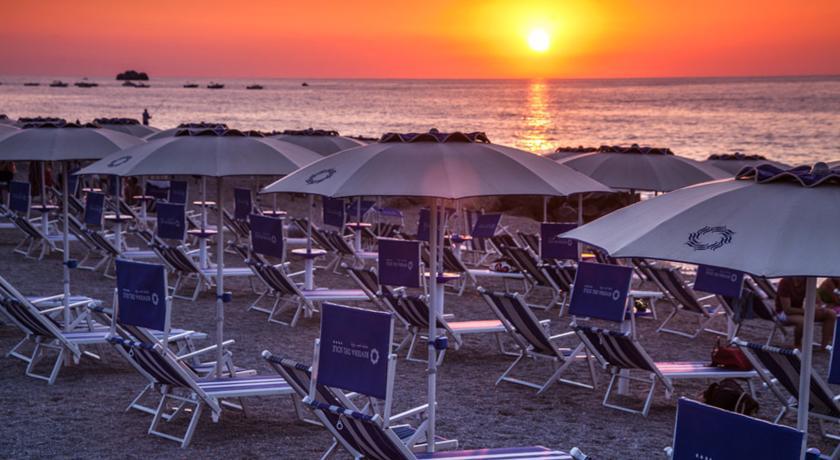 Riviera Del Sole Hotel Resort Spa Piraino Exterior photo