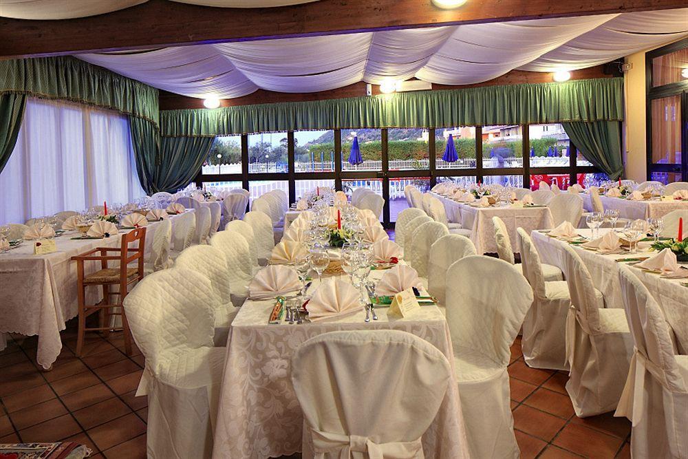 Riviera Del Sole Hotel Resort Spa Piraino Exterior photo